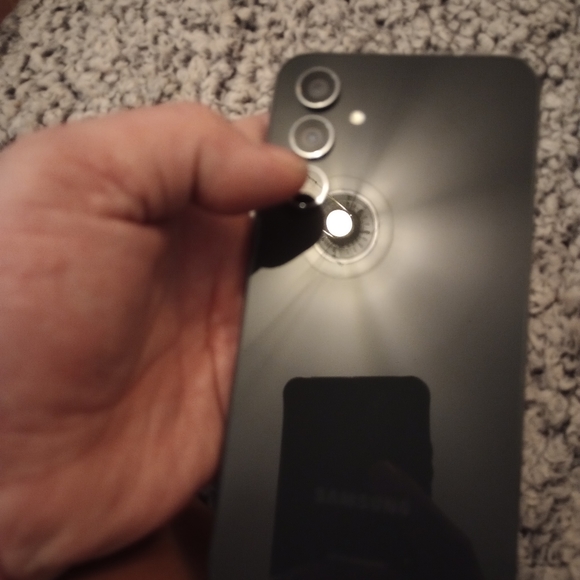 Samsung Galaxy a54 - Picture 2 of 3